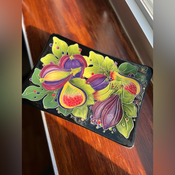 J McCall Fig Serving Tray - Picture 3 of 4